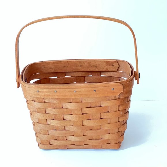 Longaberger Vintage Signed Limited Edition Basket, Rustic Farmhouse- 1990 - Picture 5 of 16
